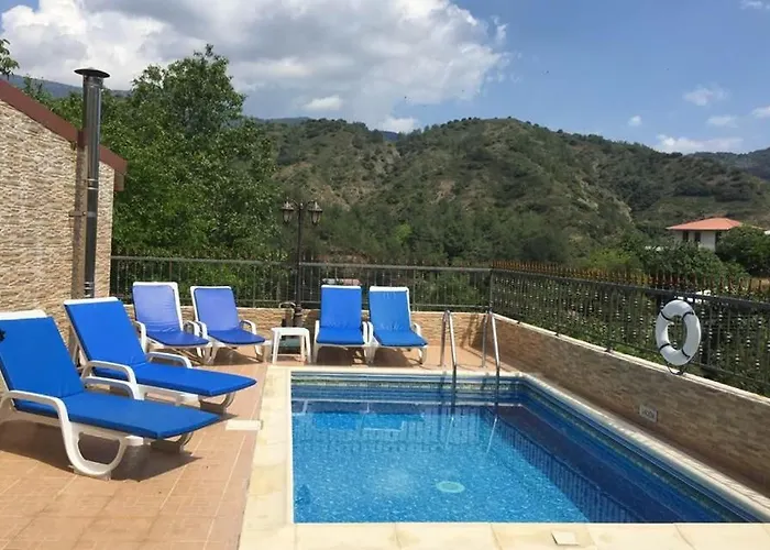 The House בית נופש *