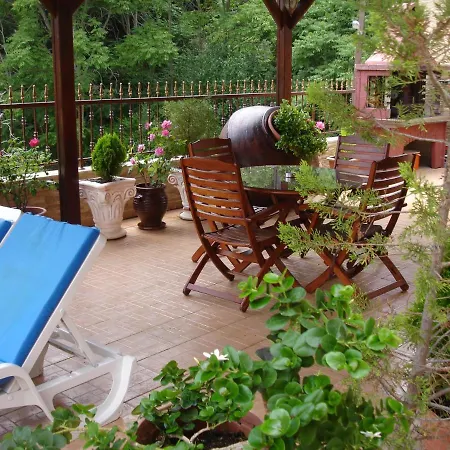 The House Дом отдыха *